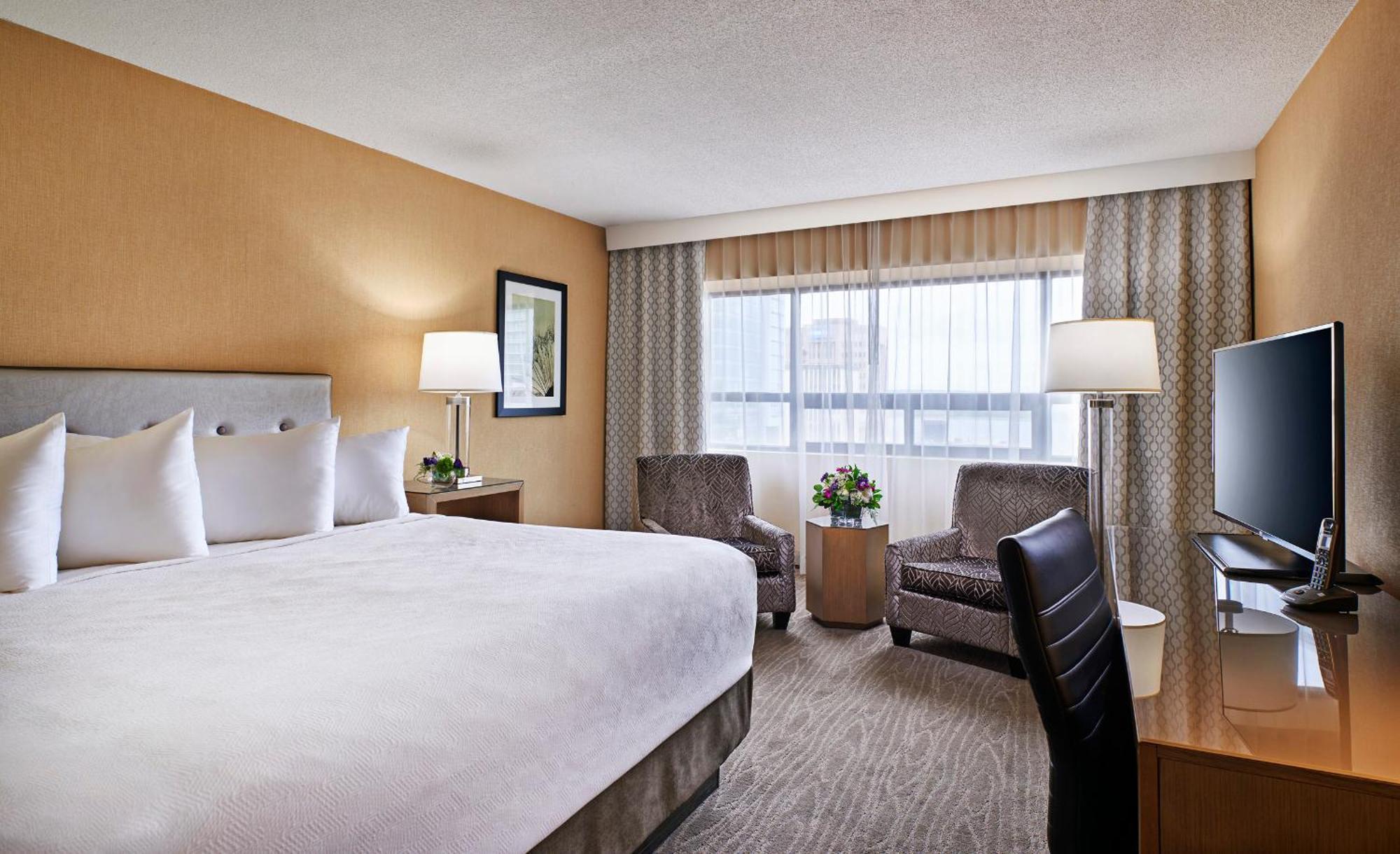 Deluxe King Room,1589559324:JPEG