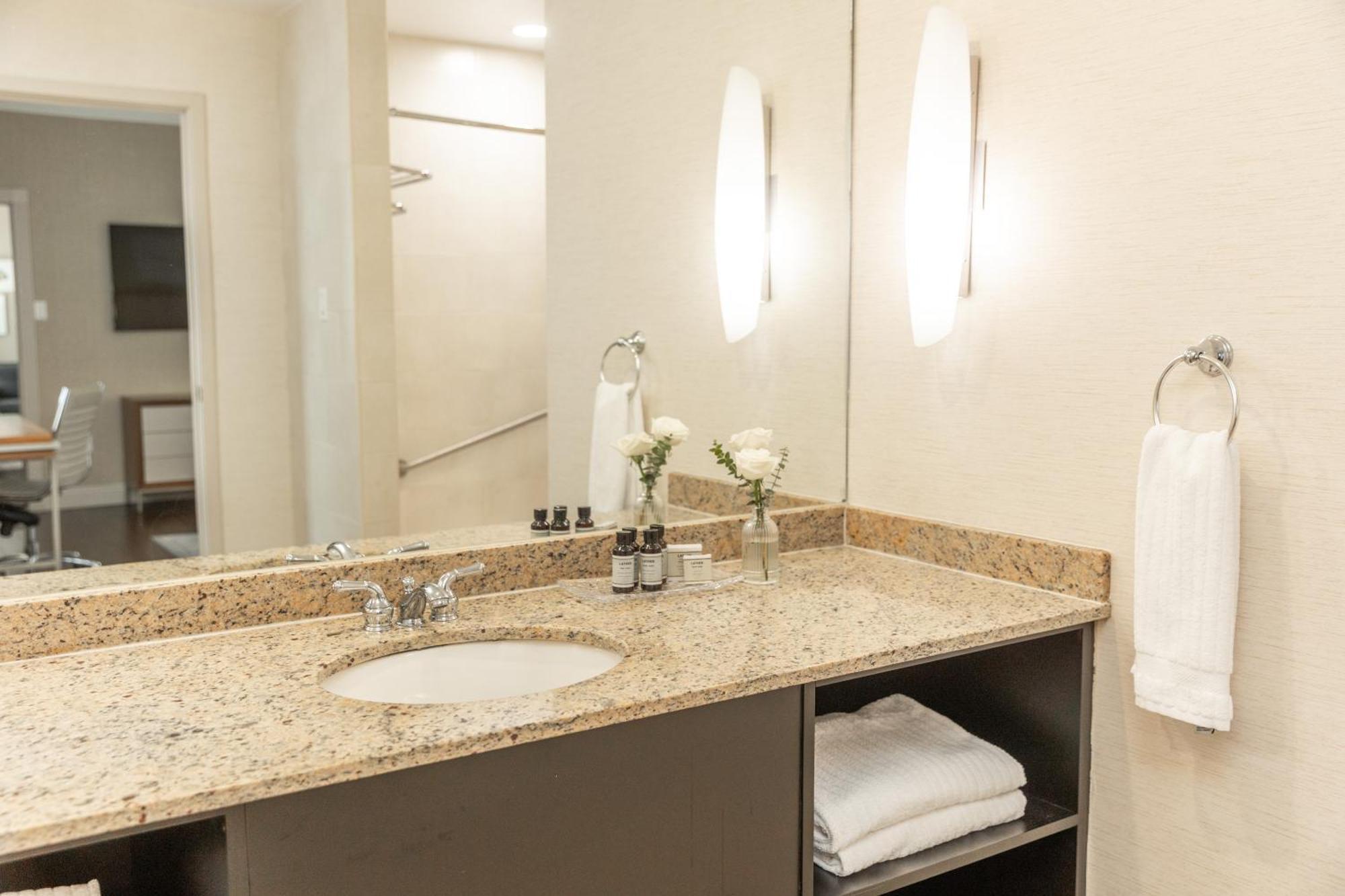 One-Bedroom Suite