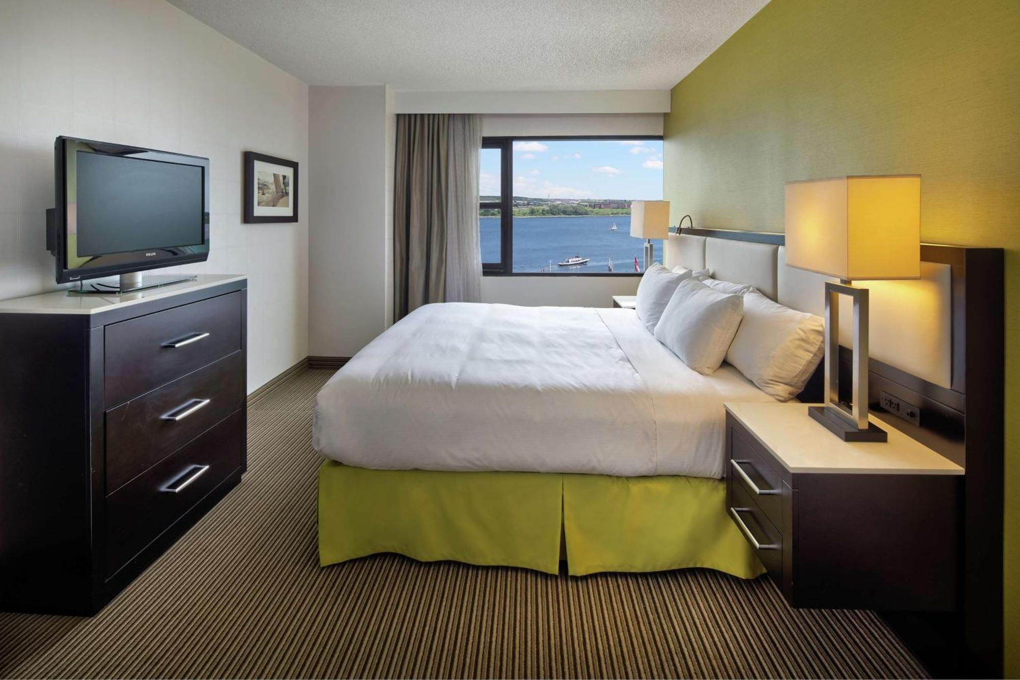 King Room,1551462262:JPEG