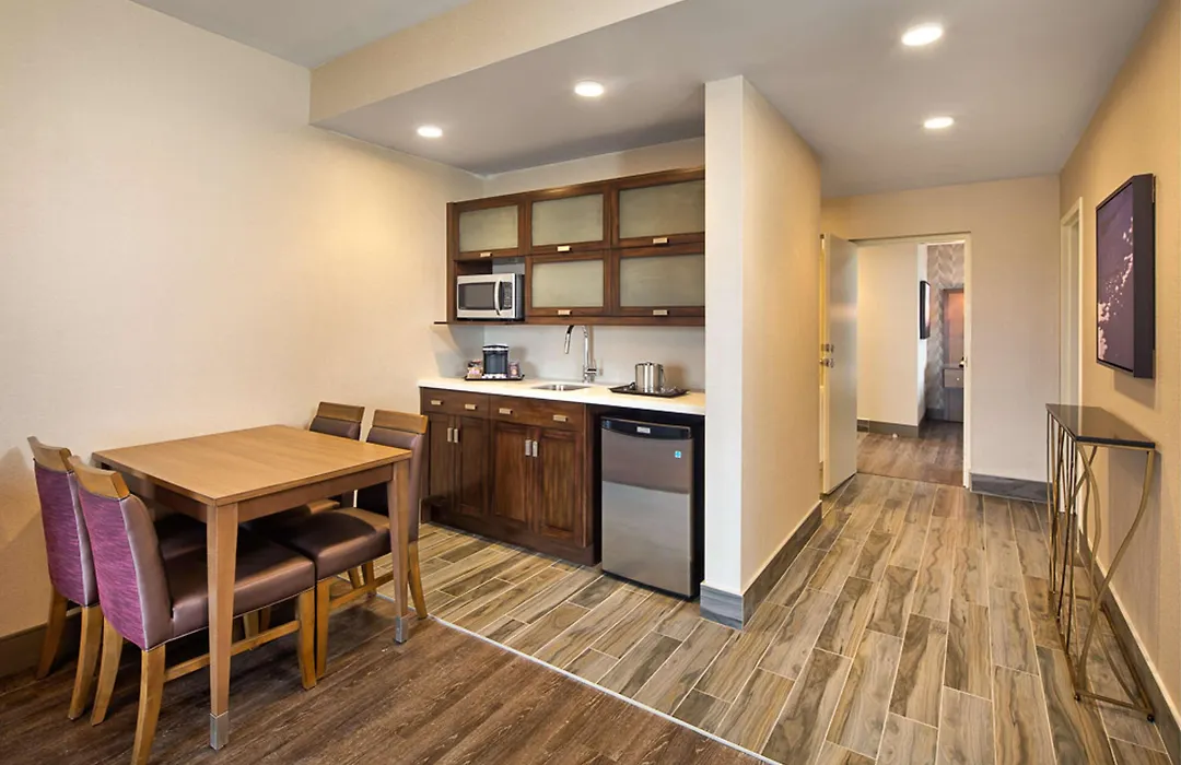 Doubletree By Hilton Halifax Dartmouth-1