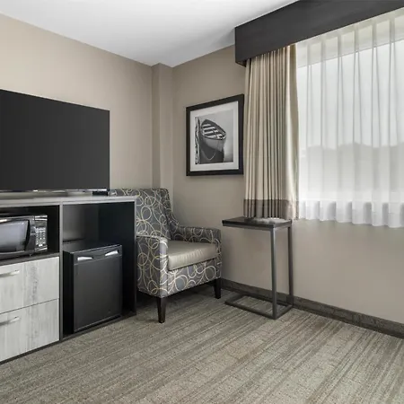 Best Western Plus Chocolate Lake Hotel - Halifax-2