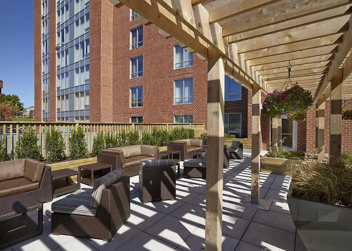 Hampton Inn By Hilton Halifax Downtown